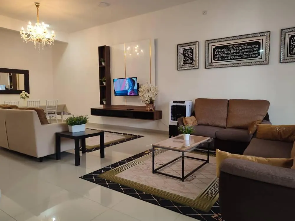 Dhana Palace Homestay Gelang Patah Τζόχορ Μπάχρου 0*,  Μαλαισία